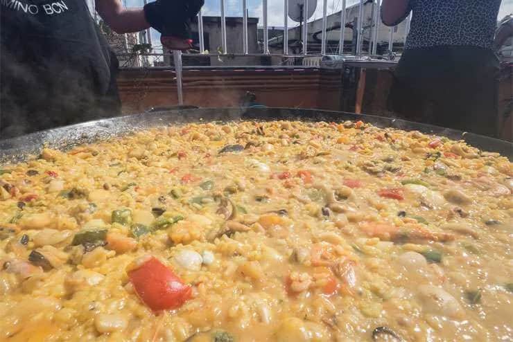 Gdzie zjeść najlepszą paellę w Barcelonie? Odkryj wyjątkowe miejsca