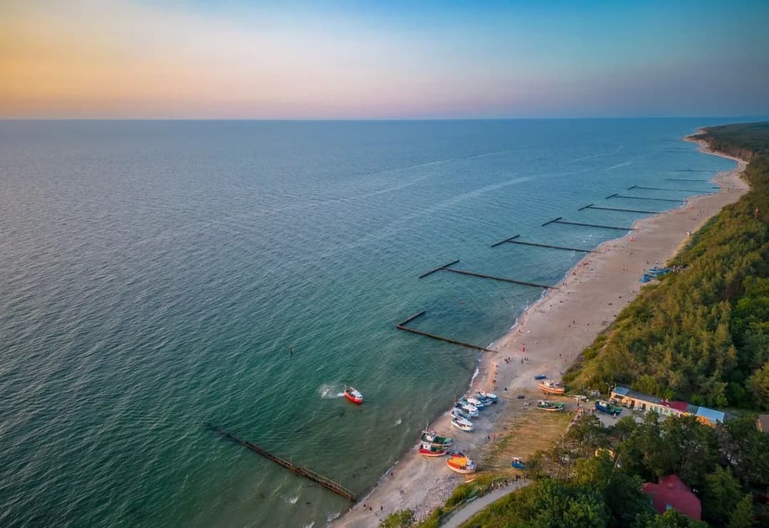 Atrakcje w Jarosławcu, które musisz zobaczyć – nie przegap ich!